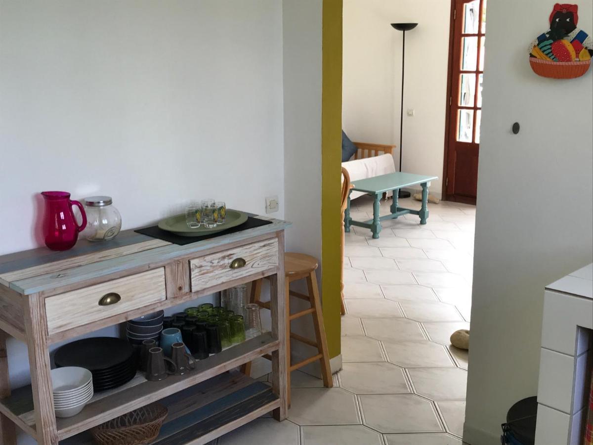 Case A Lili, Joli Haut De Villa Face A La Mer Dans Le Bourg. Terre-De-Haut Dış mekan fotoğraf